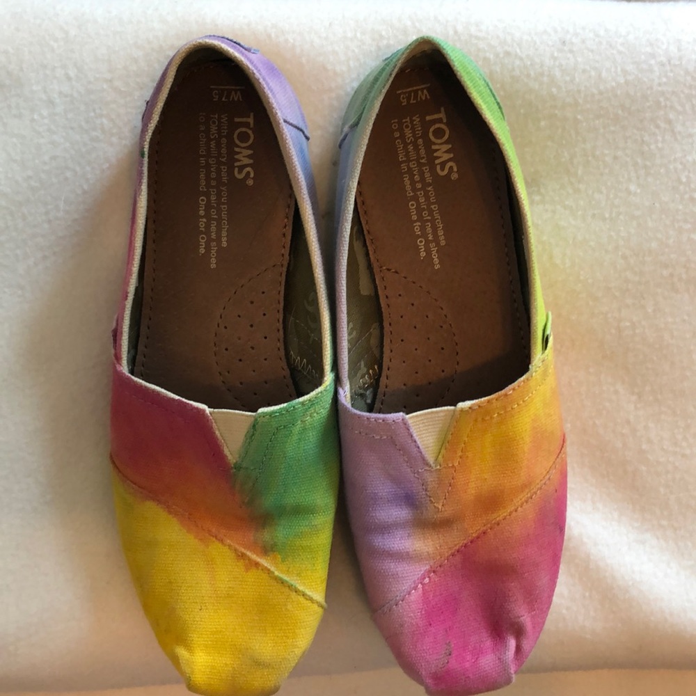 Custom Tie Dye Toms